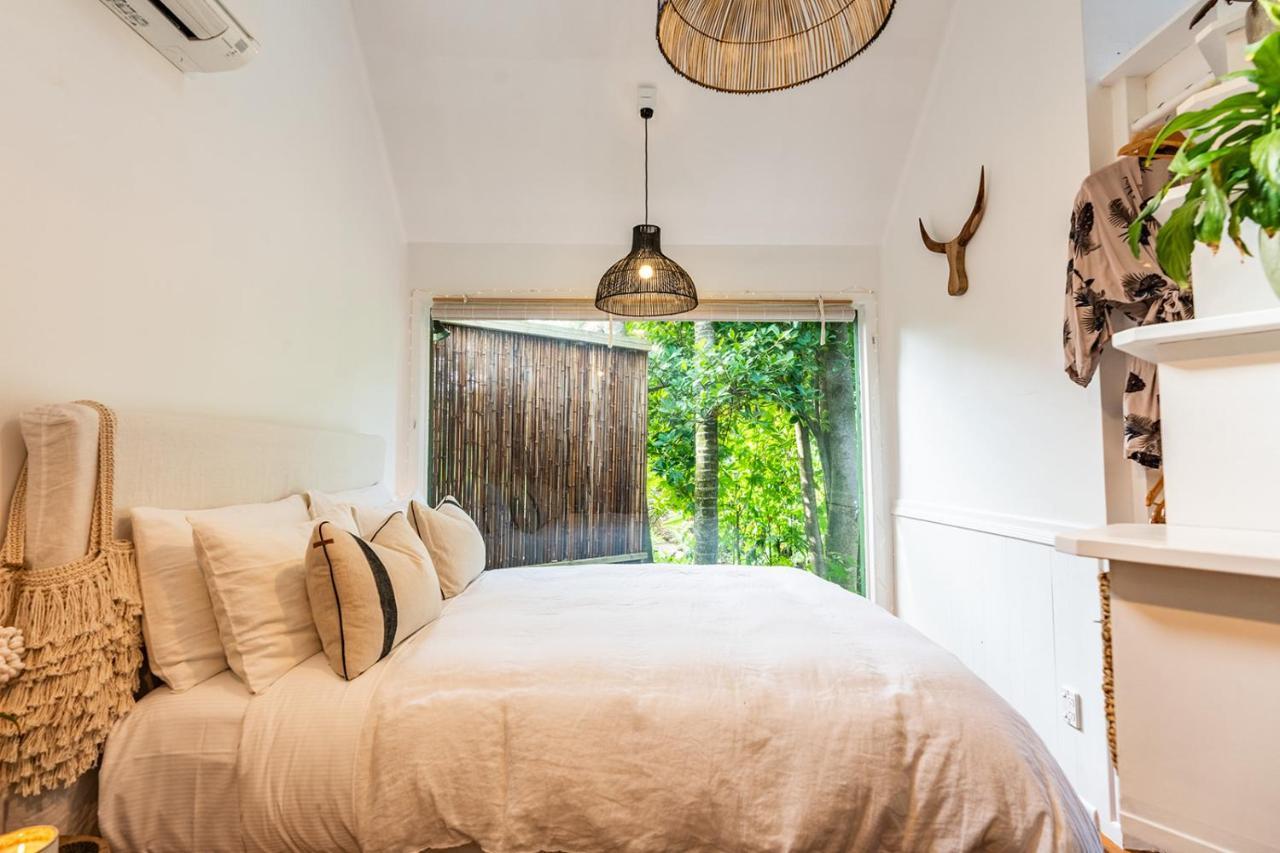 Boho Hill Waiheke Island Villa ปาล์มบีช ภายนอก รูปภาพ